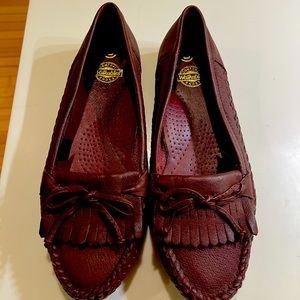 Comfort walkable shoes